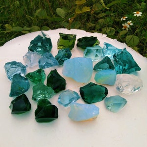 24 pcs// 1171 gr of rough Andara Crystal mix colors monatomic for pendant