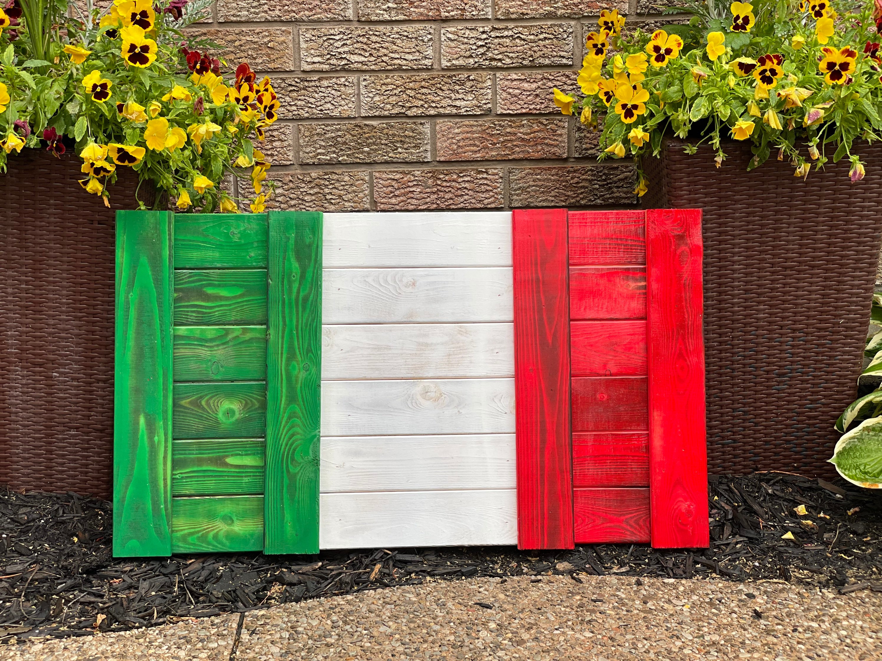 3D Wooden Italian Flag | Cottage Backyard Porch decor | Italy | Wood Flag | Italy Flag |Rustic home decor