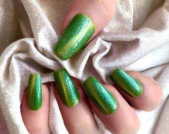 Green Gold Cat Eye Shimmer Press on Nails, Custom Press on Nails, False Nails, Stick on Nails, Set of 10 or 20, Almond Nails, Coffin Nails