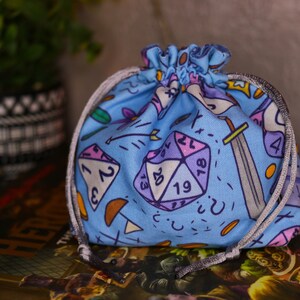 Blue D&D small dice bag | dnd, dm gift, coin pouch, bag of holding, token pouch