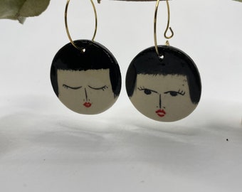 Ceramic earrings small "good women" with fringe