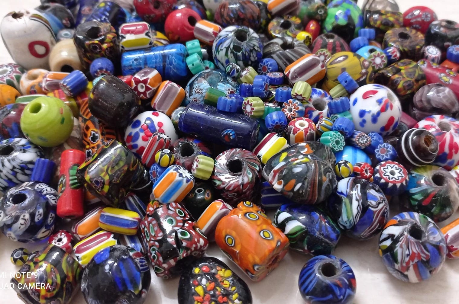 まるみDIY5点セット Vintage Glass Beads Mix , 1 Pound Bag for Jewelry Making