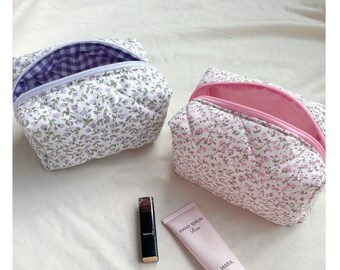 Roze/paarse bloemen gewatteerde make-up tas, cosmetische organisator, opbergtas, gewatteerde reisetui, kerstcadeau, bruidsmeisje cadeau, cadeau voor haar