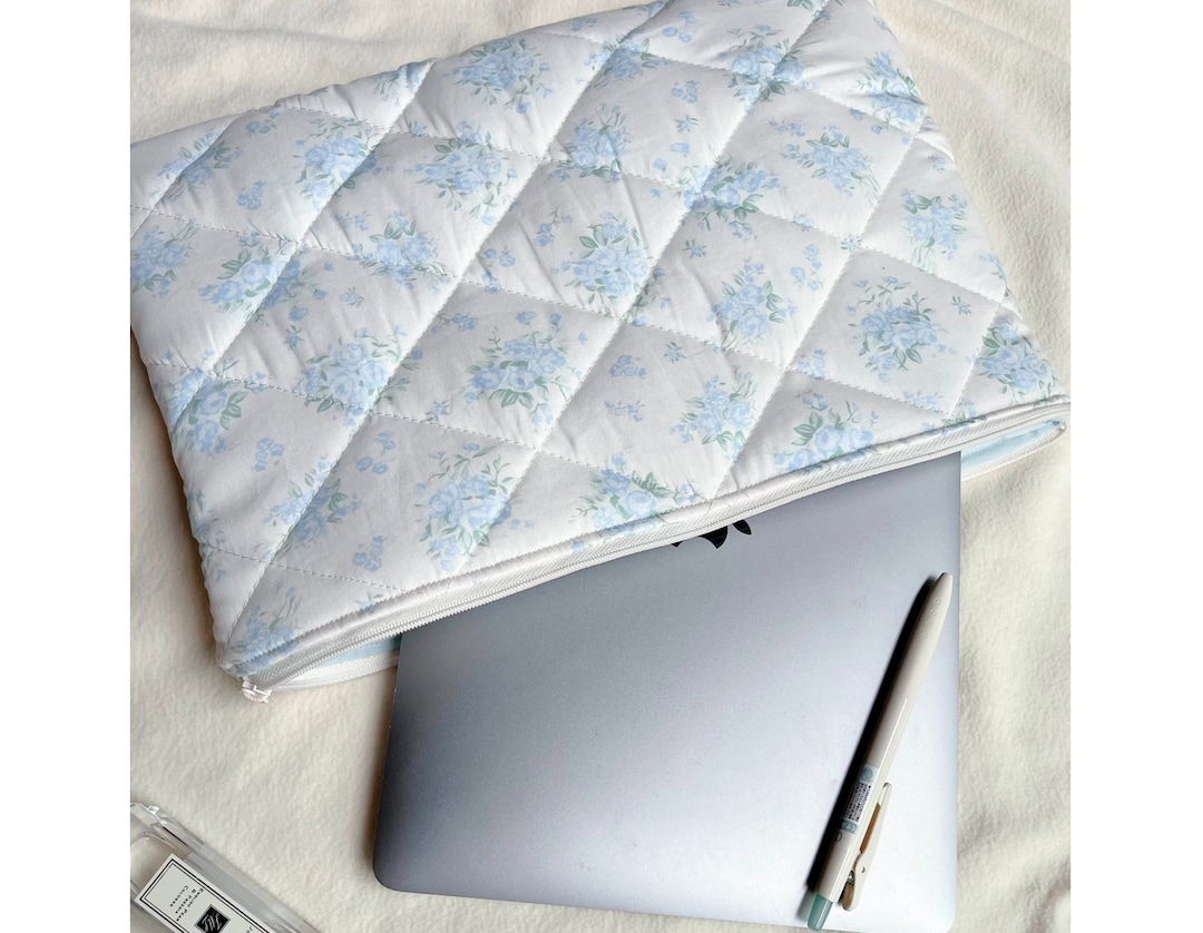 Handmade Quilted Laptop Sleeve, Quilted iPad Pouch,blue/pink Floral