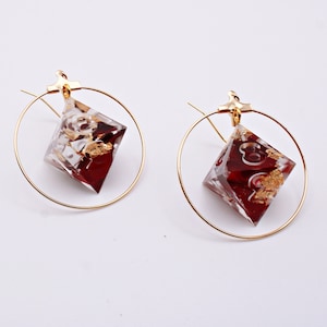 Rose D8 Earrings | Dice Earrings | Gold Dice | Dice Jewelry | Resin Dice | D&D Dice | DND Dice | Rose Dice earrings | DND Earrings
