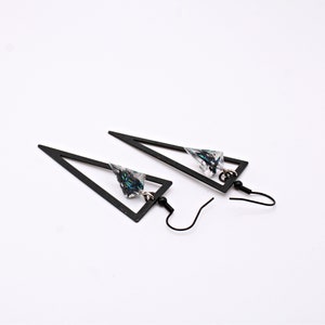 Mini Black Triangle D4 Earrings | Dice Earrings | Gold Dice | Dice Jewelry | Resin Dice | D&D Dice | DND Dice | Dice earrings |Earrings