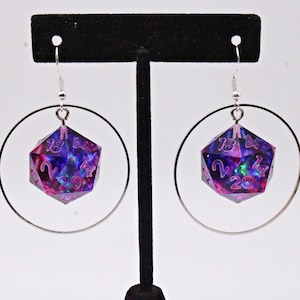 Multicolor D20 Earrings | Dice Earrings | Resin Dice | Dice Jewelry | Nerd Jewelry | D&D Dice | DND Dice | Purple Dice earrings|DND Earrings