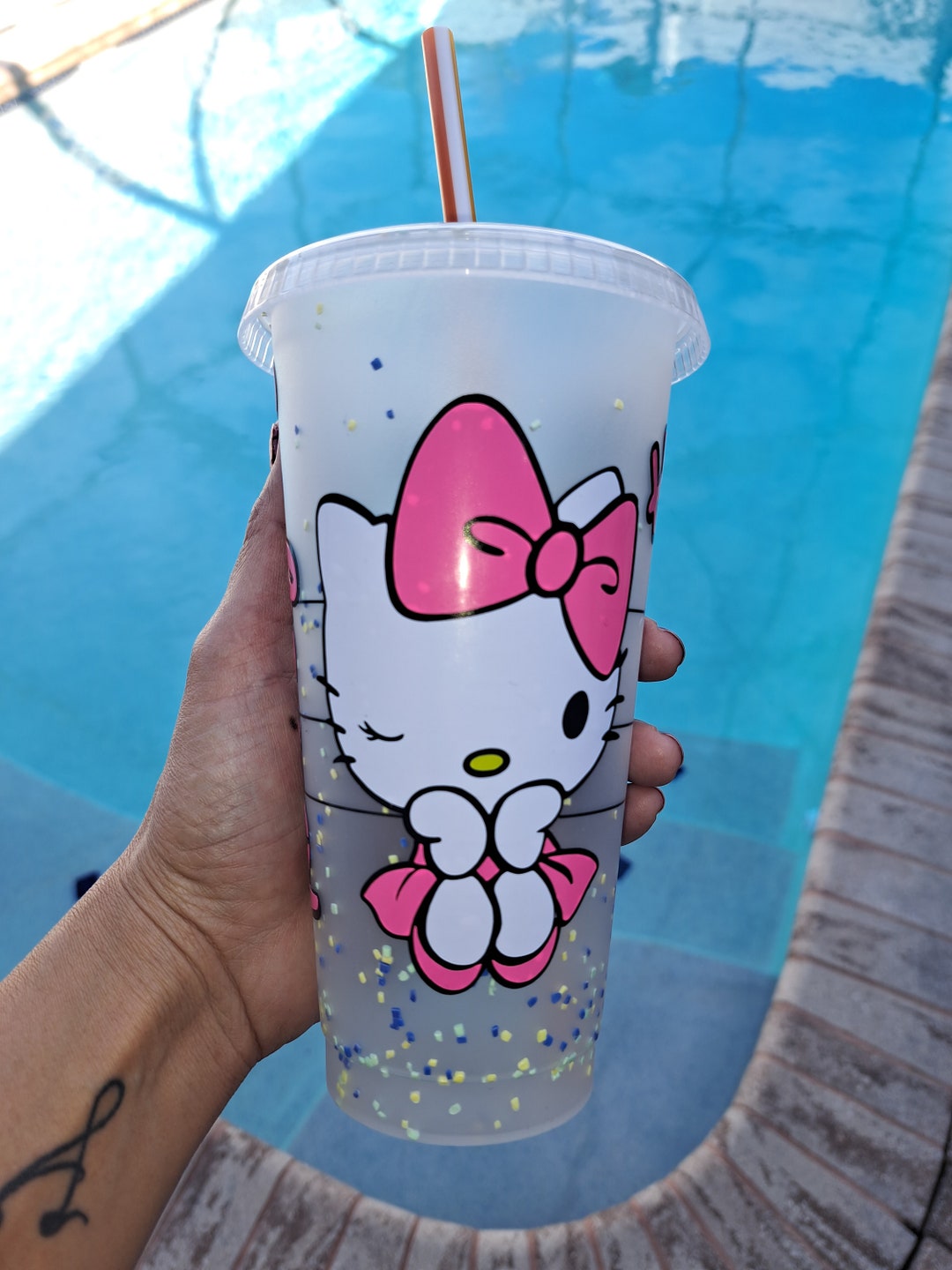 Hello Kitty Confetti Changing Color Cup / Cold Cup / Starbucks Cold Cup ...