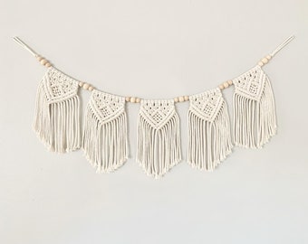Macramé Banner