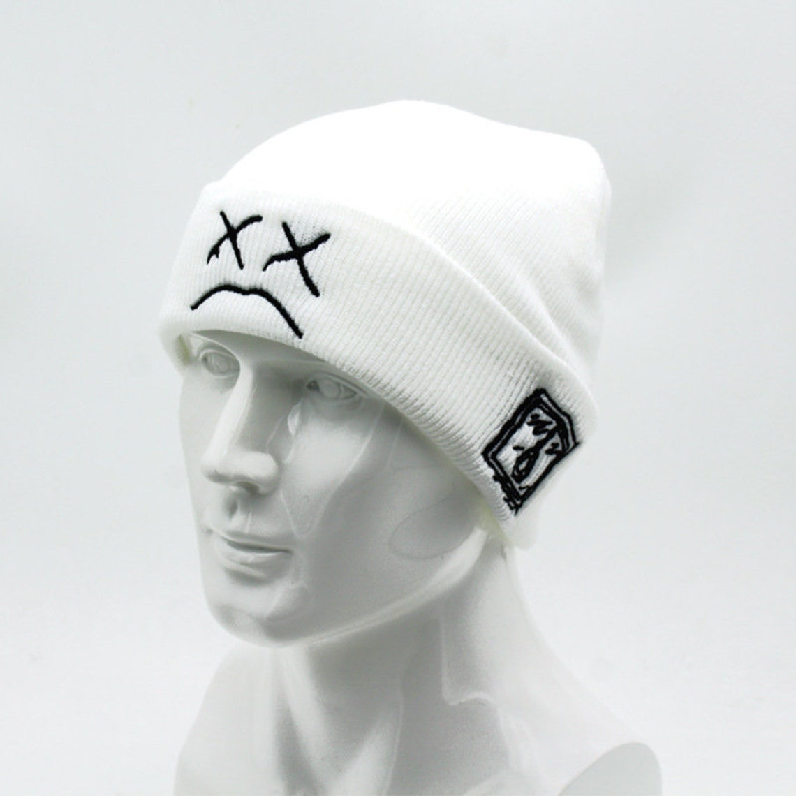 Less hat