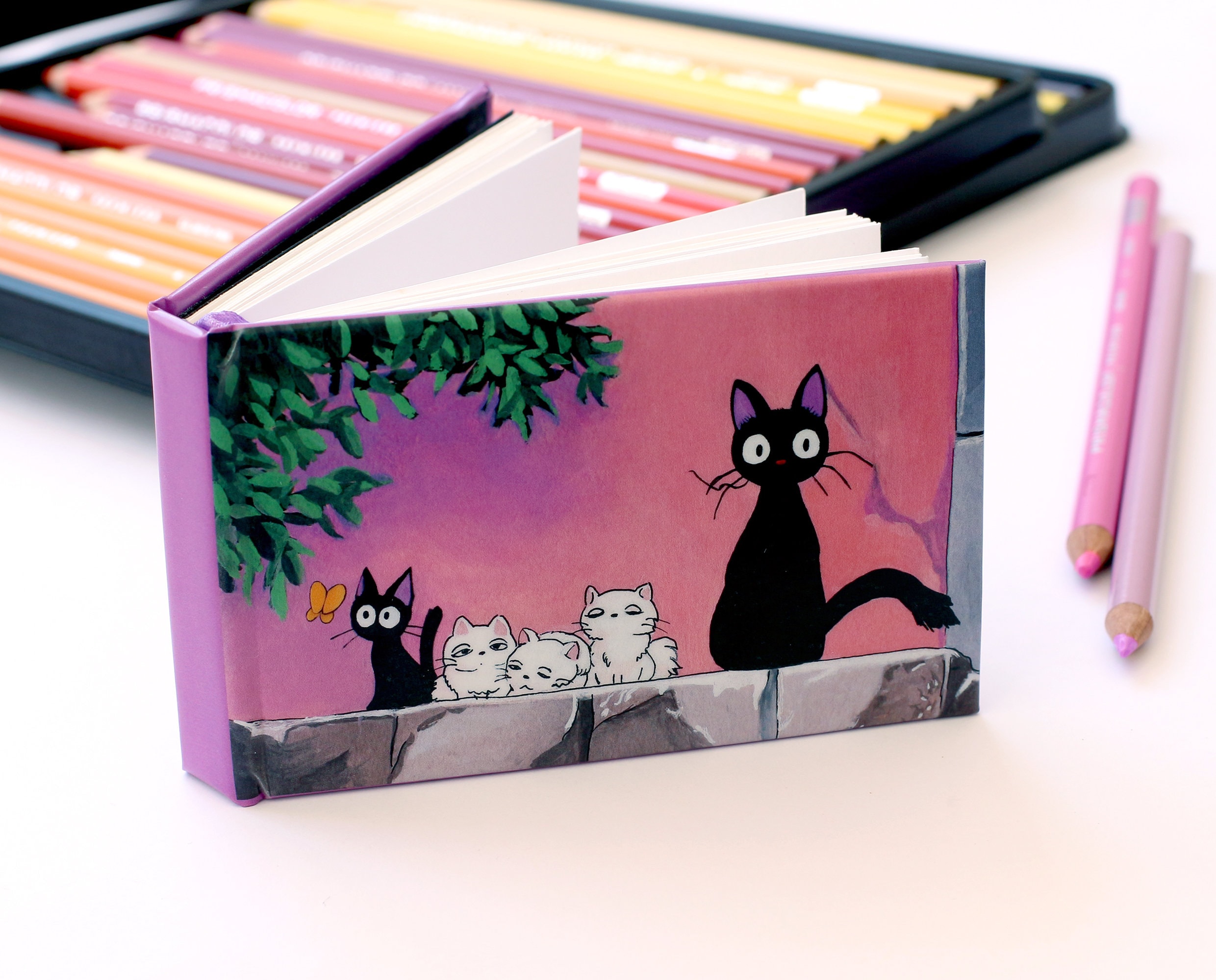 Mini cuaderno artesanal Studio Ghibli libreta hecha a mano