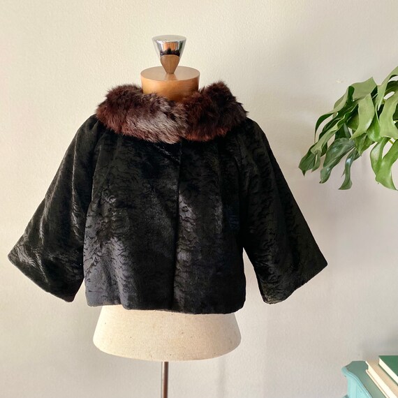 Vintage 50s black velvet cropped coat with fur co… - image 2