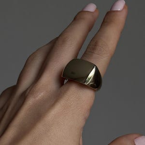 14K Solid Gold Rectangle Dome Ring,Big Chunky Band Ring,Simple Bold Ring,Plain Gold Band,Thick Statement Ring,Mothers Day Gifts,Gift for Mom