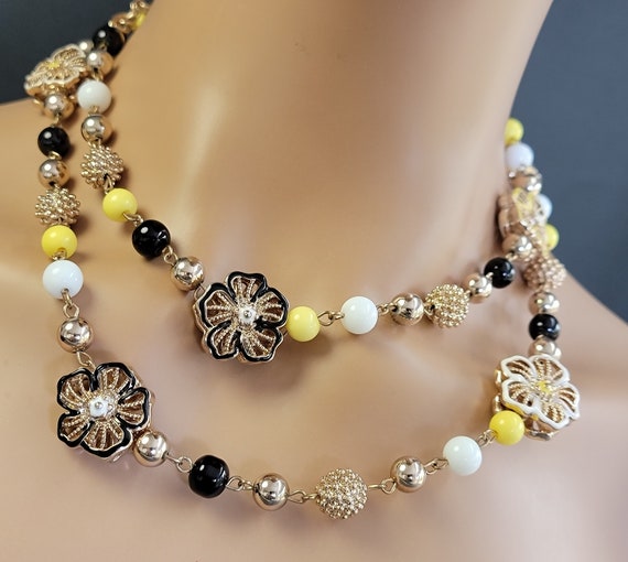 Liz Claiborne long beaded flower necklace,long be… - image 1