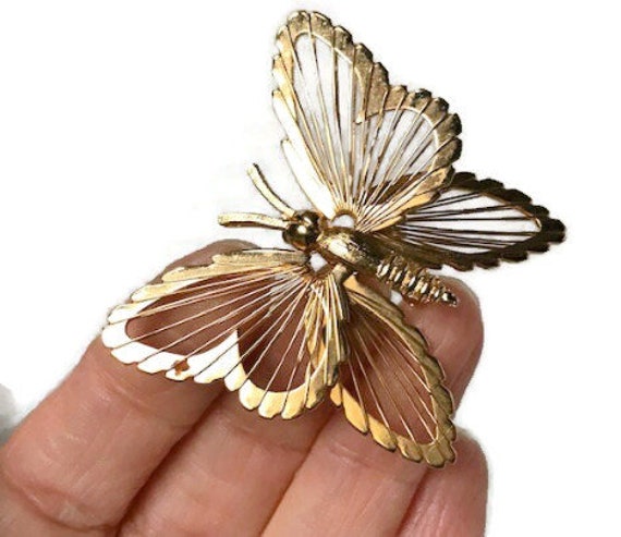 Monet butterfly brooch pin ,Vintage Monet Jewelry… - image 6