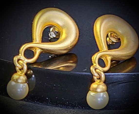 Gold infinity drop pearl earrings,infinity pearl … - image 4