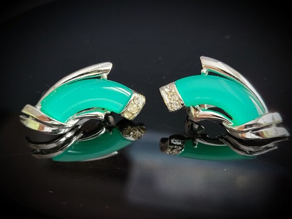 Coro green thermoset clip on earrings, no piercin… - image 5