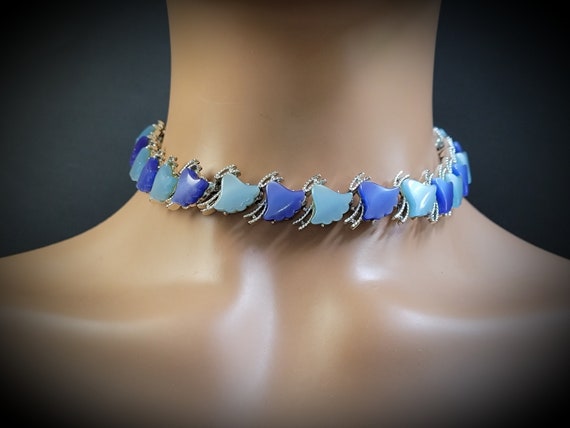 Blue bell flower lucite necklace,wildflower neckl… - image 9