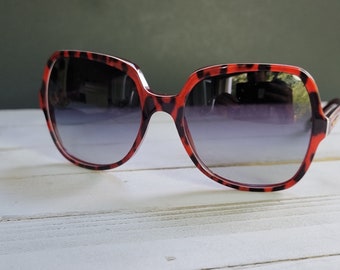 Large red Dolce & Gabbana glasses,dolce gabbana vintage, luxury eyeglasses women,designer sunglasses for women, oversized eyeglasses