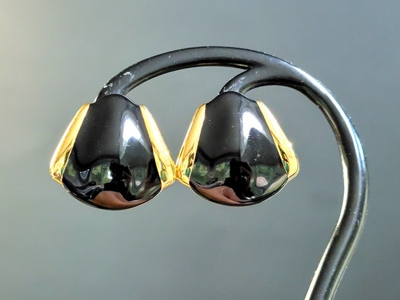 Monet black enamel geometric earrings,acrylic geo… - image 10