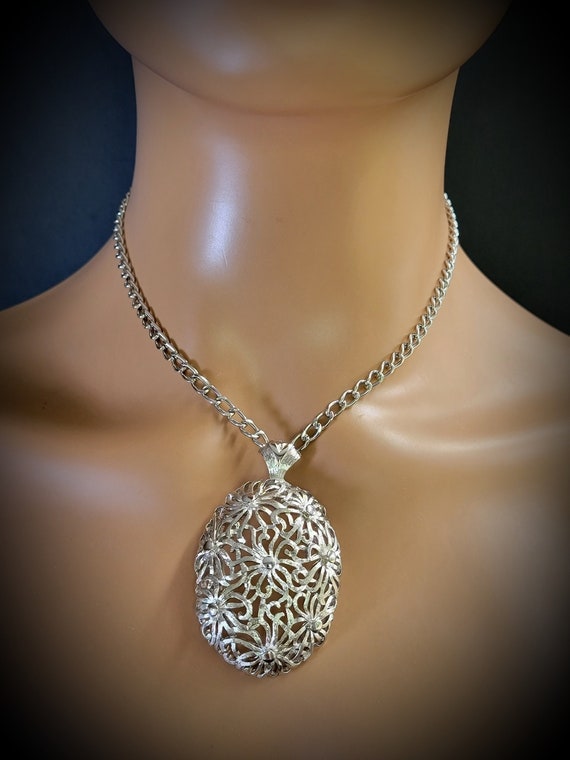 Monet flower long pendant chain necklace,pendant … - image 5