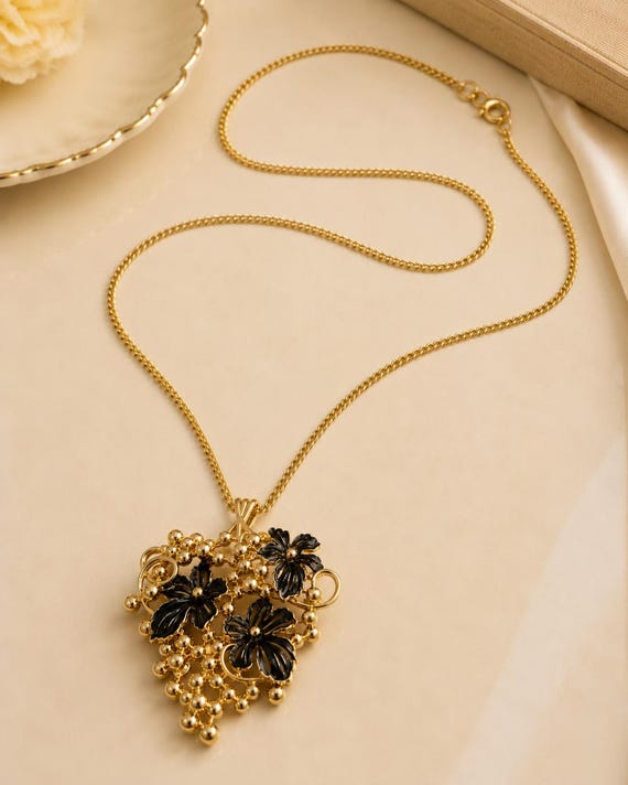 Sarah Coventry flower pendant and brooch necklace, sarah coventry vintage brooch, sarah coventry jewelry,flower brooch pin vintage