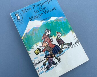 Mrs Pepperpot in the Magic Wood by Alf Proysen - Young Puffin