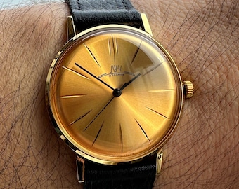 Luch "Луч дэ люкс" Mechanical watch from the 1960s, ultra thin watch