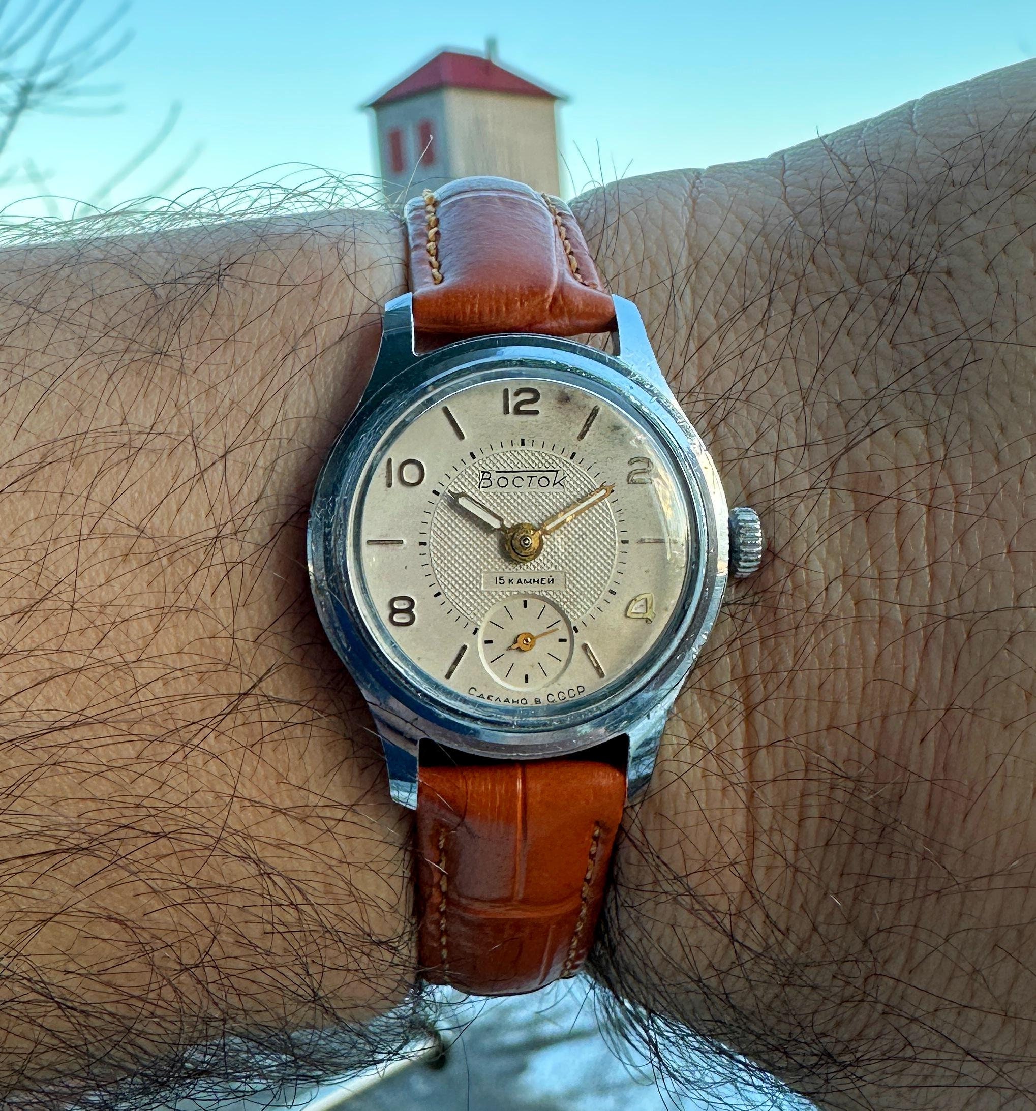 Unisex mechanical watch from 1960s WOSTOK "EAST", USSR analog watch