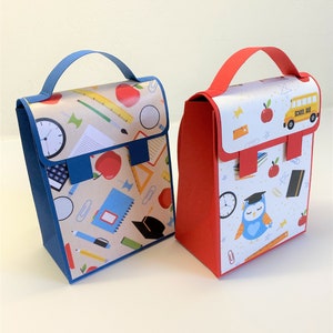 Schulranzen, Schultasche aus Karton bzw. Papier zur Einschulung, edel und handgemacht aus hochwertigen Materialien (9x12,5x5 cm)