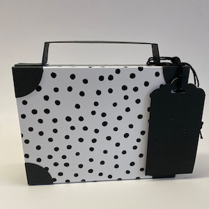 Koffer aus Papierkarton (15x11x3,5cm), Geschenkverpackung für ein Geldgeschenk, Urlaub, Reisegutschein, Reisekasse, Urlaubskasse, Geldkoffer