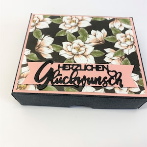 Geburtstagskuchenbausatz (12x10x3 cm), Bausatz für ein kleines Geburtstagsgeschenk aus Tonkarton, handgemacht aus hochwertigen Materialien