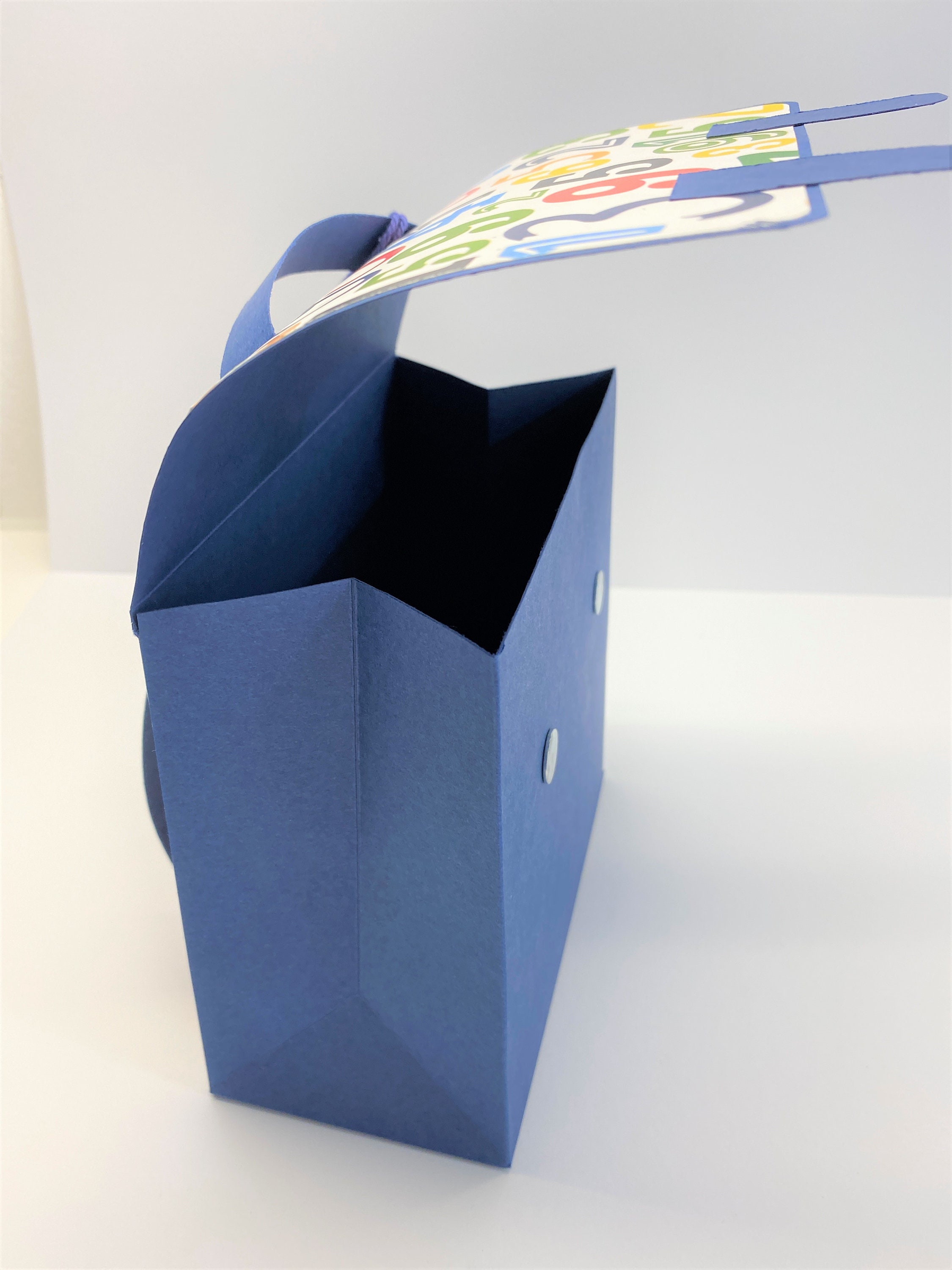 School Satchel School Bag Made of Cardboard or Paper for 