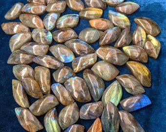 Gepolijst Labradoriet Edelsteen Kristallen | Hoge kwaliteit Labradoriet | Natuurlijke Labradoriet Cabochon