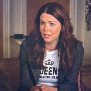 QUEENS Athletic Club T-shirt Lorelai Gilmore