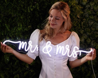 Mr And Mrs Neon Sign/ Wedding Neon Sign Battery Operated/ Wedding Neon Sign Name/ Neon Sign Wedding Ceremony/ Wedding Decor/ Led Signs