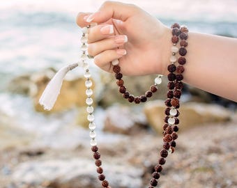 IN FLOW - Selenite & Rudraksha Mala 108 Perlen Kette /Meditationskette/  buddhistische Gebetskette/ Yoga Zubehör Schmuck Geschenk Er Sie Zen