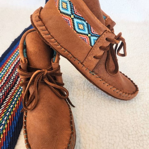 mens moccasin boots