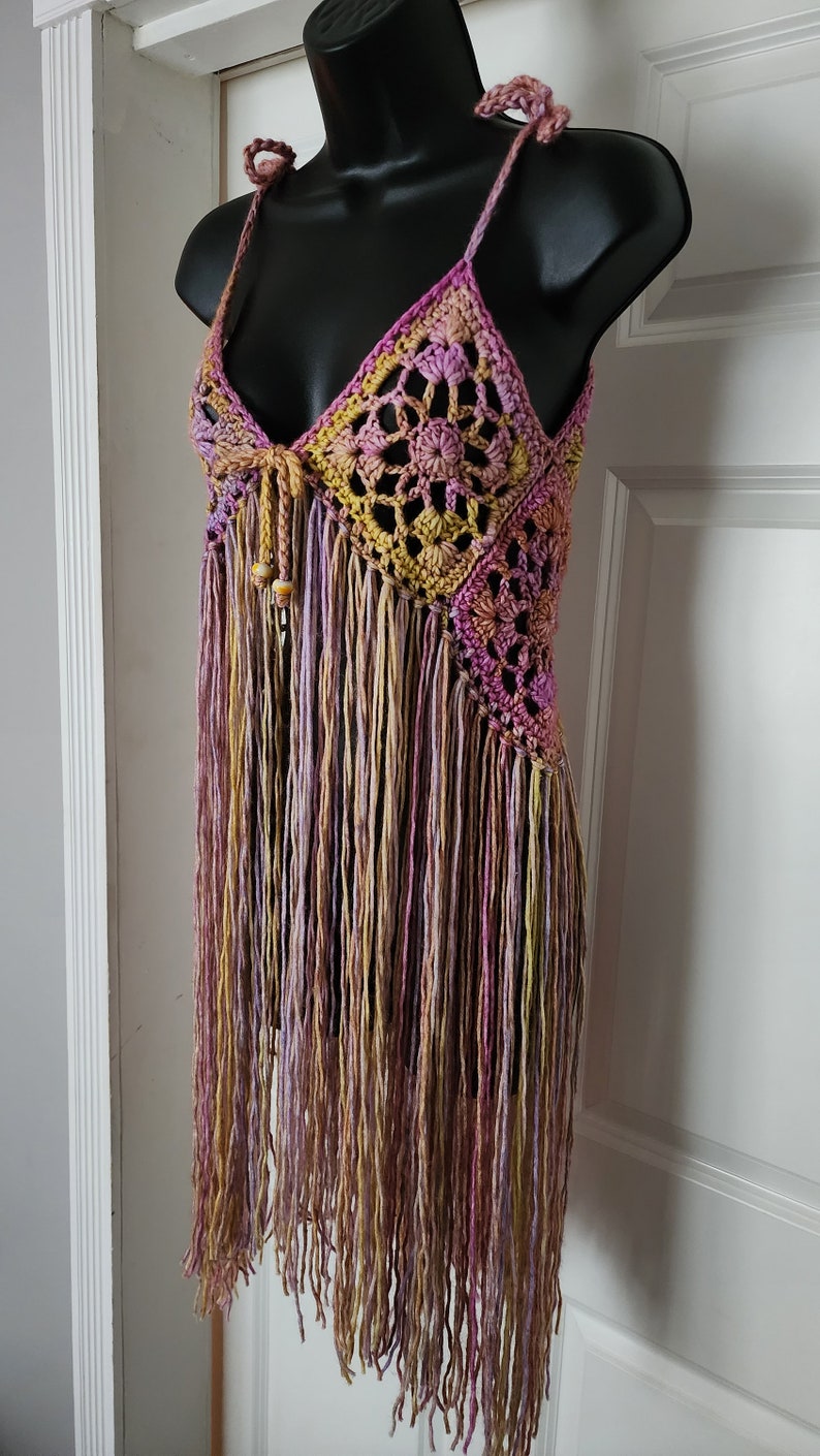 POL Crochet Fringe Hem Tank Top