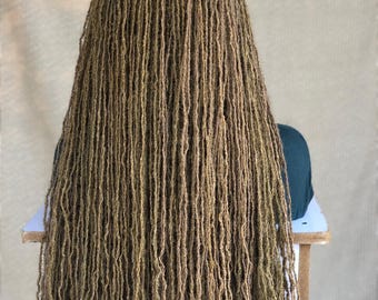 Title: Synthetic Full lace honey  blonde sisterlocs,Skinny interlocked locs, 24 inches wig for black women.