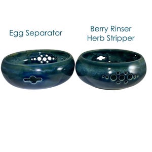 Three in one Hand Thrown Ceramic Berry Bowl, Herb Stripper & Egg Separator - Various Colors bild 4