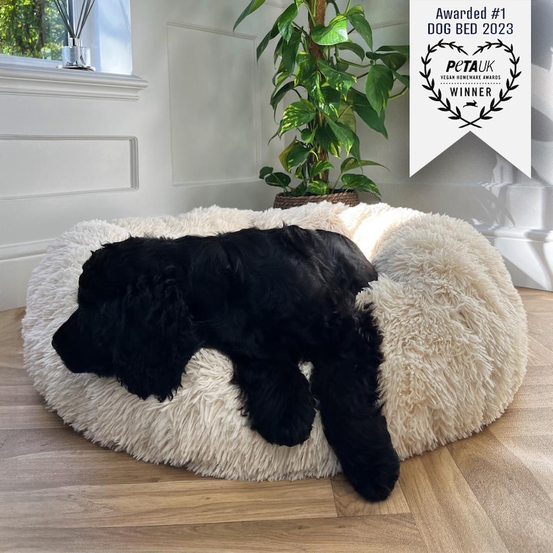 gifts for dogs, Light Brown dog bed, cooling dog bed, calming dog bed, fluffy dog pillow, fluffy cushion for dogs, dog gift guide, mocha dog bed, brown donut bed, chocolate dog bed