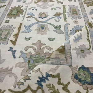 Ivory and Green Hand-Knotted Oushak Rug – Light Pastel Wool Area Rug with Blue Accents | Custom Size Turkish Carpet for Living Room  Bedroom