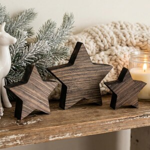 Reclaimed Wood Stars. Rustic Antique Style Christmas Decor for Table Display, Shelf Decoration or Tiered Tray Decor. Weathered Barn Wood. image 6