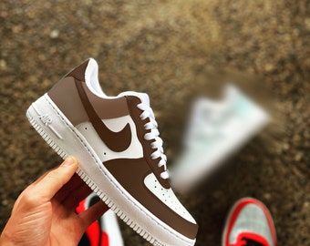 custom kaws af1