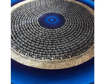 Gezegend Blue Rainbow Mantra Mandala Thangka schilderij, Om Mani Padme Hum handgeschilderde Tibetaanse kunst op katoenen canvas