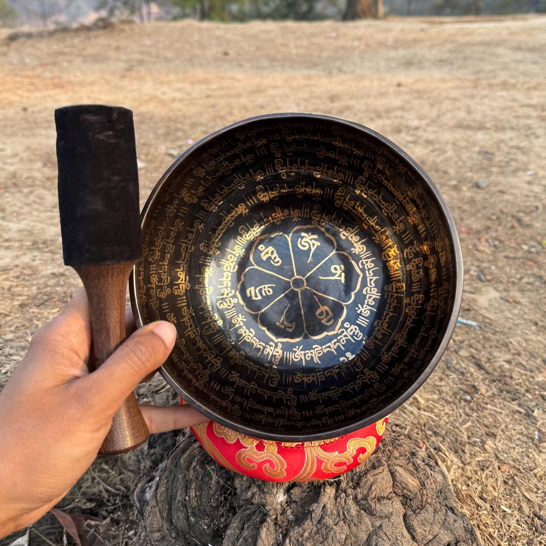 シンギングボウル 大きいサイズ チベット仏教 瞑想 おりん マントラ 瞑想 シンギングボウル 大きいサイズ チベット仏教 瞑想 おりん