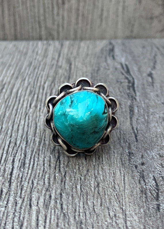 Native American Silver and Turquoise Ring With Sc… - image 1