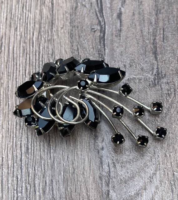 Vintage Black and Silver Tone Brooch - image 4