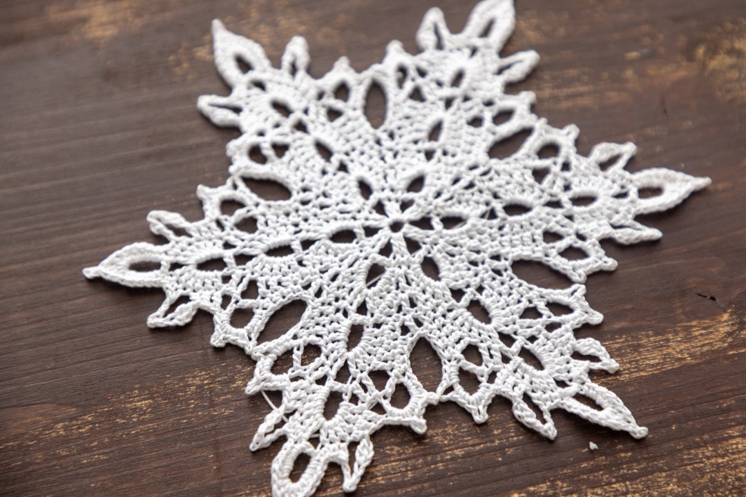 White Crochet Snowflake, 17 Cm, 100% Handmade, Cotton Snowflake, Doily ...